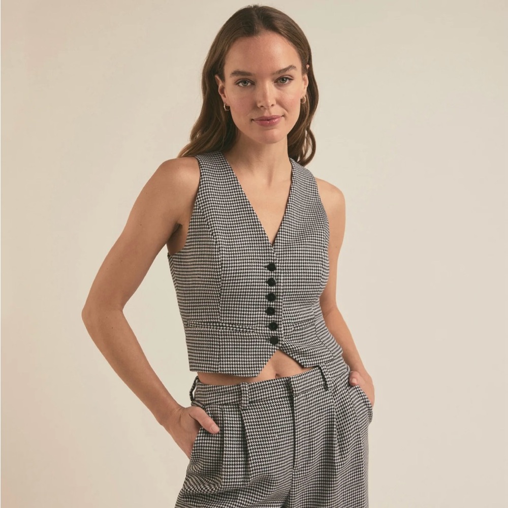 Favorite Daughter Black and White Vest